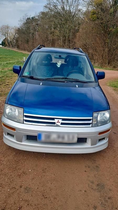 Gebraucht Mitsubishi Space Runner 150 PS (110 kW) 1999 Blau Van / Kleinbus