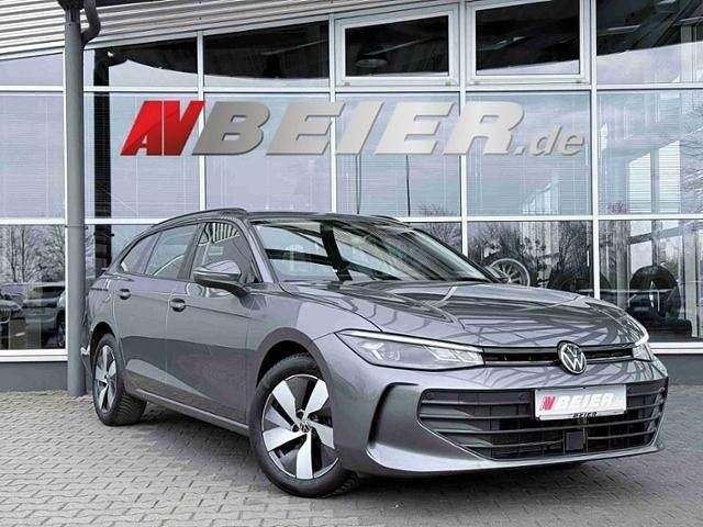 Gebraucht VW Passat 150 PS (110 kW) 2025 Grau Kombi