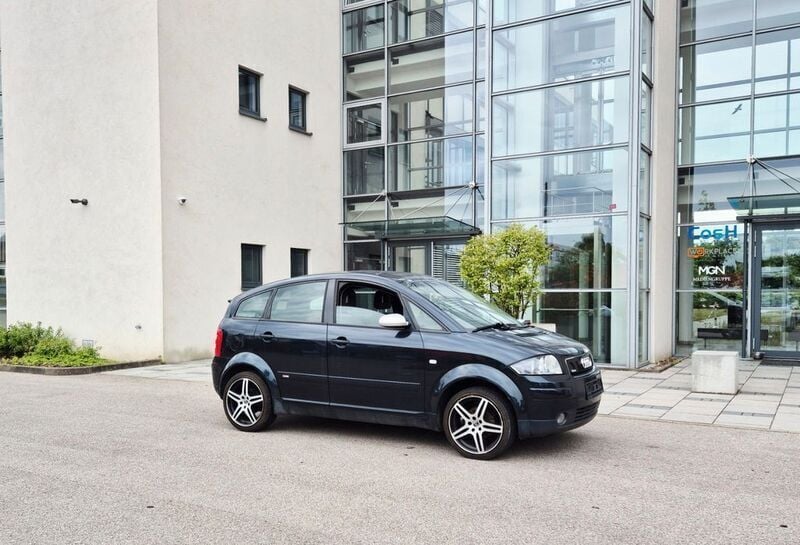 Blau Gebraucht 2000 Audi A2 Sport Kleinwagen | 3.500 € (Guter Preis) - Bild 1/4