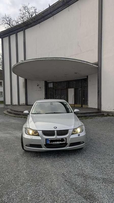 Second-hand BMW 325 218 CP (160 kW) 2006 Gri Berlinǎ
