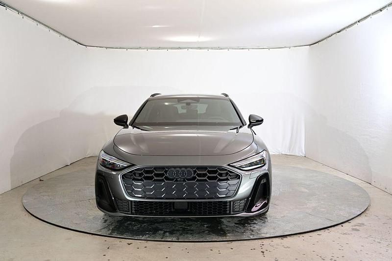 Gebraucht Audi A5 S-Line 204 PS (150 kW) 2026 Grau Limousine