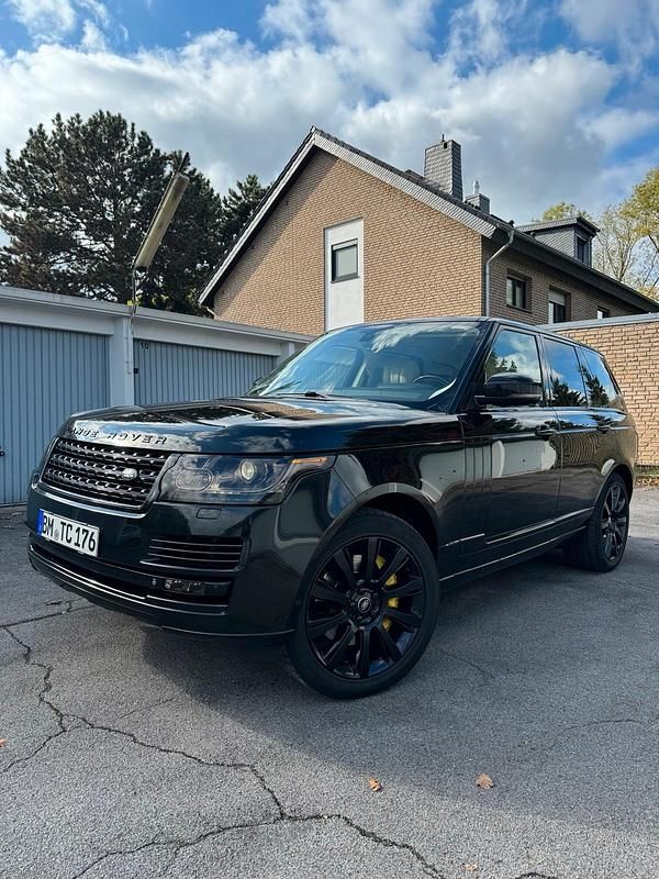 Schwarz Gebraucht 2014 Land Rover Range Rover SUV | 29.500 € (Teuer) - Bild 1/4