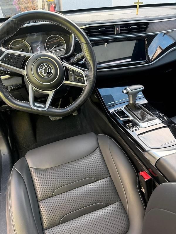 Gebraucht DFSK Fengon 137 PS (100 kW) 2020 Schwarz SUV