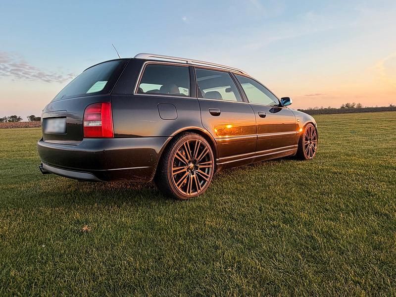 Gebraucht Audi S4 485 PS (356 kW) 2000 Schwarz Kombi