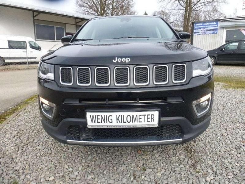 Gebraucht Jeep Compass Limited 170 PS (125 kW) 2018 Diamond black SUV
