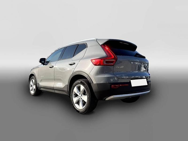 Usata Volvo XC40 Core 129 CV (94 kW) 2023 Grigio SUV