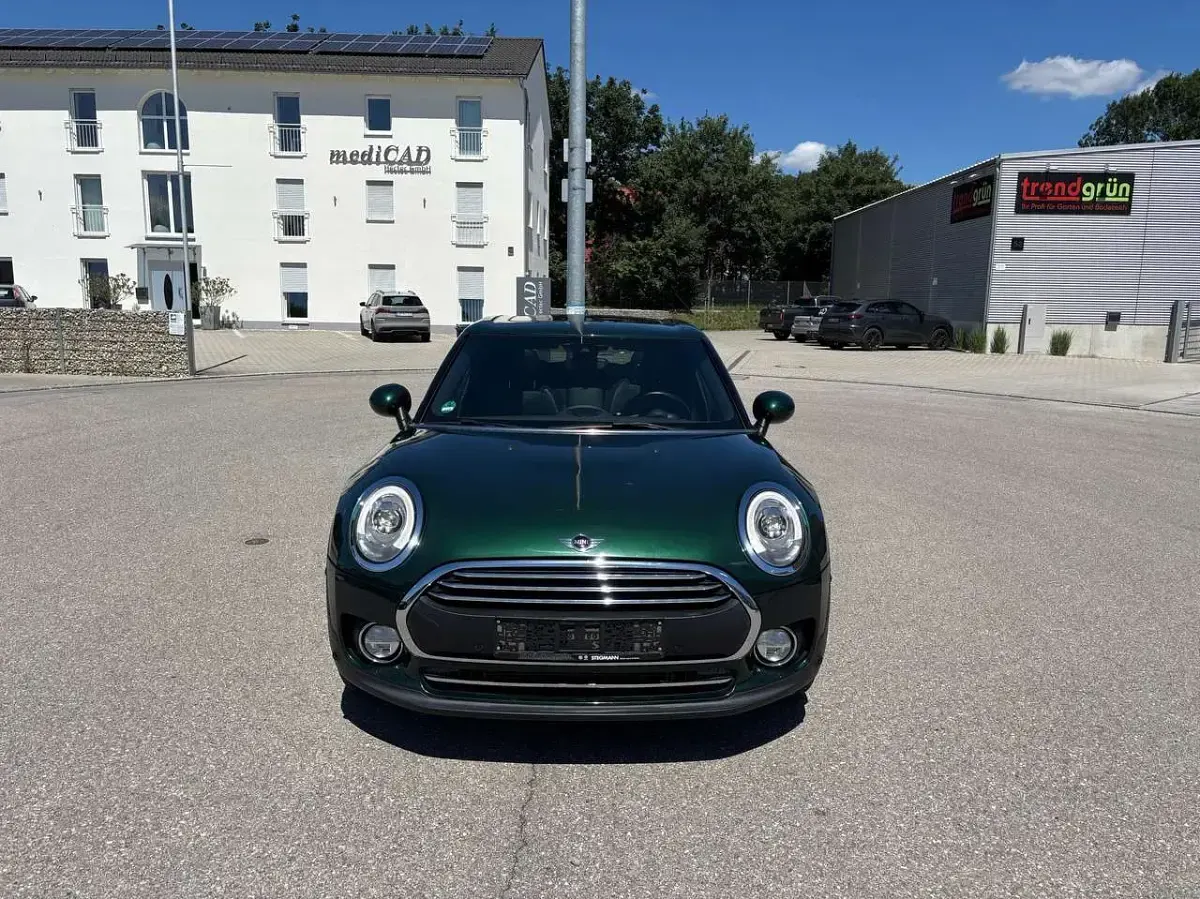 Gebraucht Mini Clubman 102 PS (75 kW) 2017 British racing green Kombi