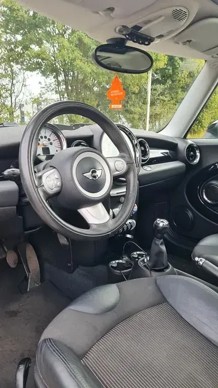 Gebraucht Mini Cooper D 109 PS (80 kW) 2008 Weiß Kleinwagen