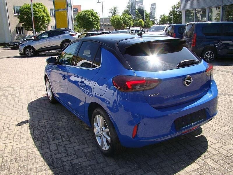 Używany Opel Corsa Elegance 101 KM (74 kW) 2021 Niebieski Sedan/Limuzyna