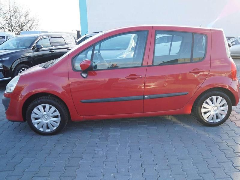 Gebraucht Renault Modus Expression 75 PS (55 kW) 2011 Hellrot Van / Kleinbus