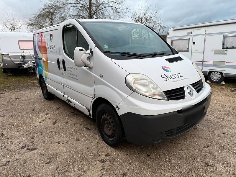 Gebraucht Renault Trafic 90 PS (66 kW) 2013 Weiß Van / Kleinbus