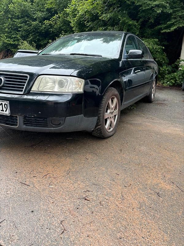 Schwarz Gebraucht 2002 Audi A6 Limousine | 499 € (Superpreis) - Bild 1/4