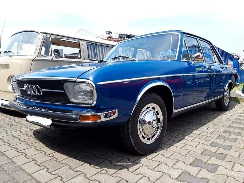 Blau Gebraucht 1971 Audi 100 Limousine | 11.990 € - Bild 1/4