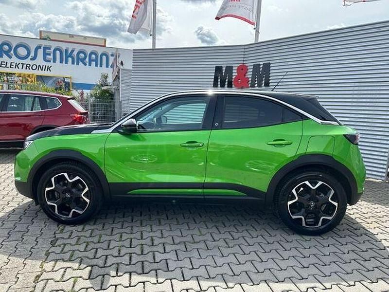 Gebraucht Opel Mokka-e Ultimate 100 kW (136 PS) 2021 Matcha green/ikone gruen SUV