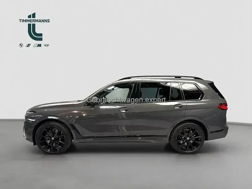 Gebraucht BMW X7 Comfort Edition 352 PS (258 kW) 2023  dravitgrau (metallic) SUV