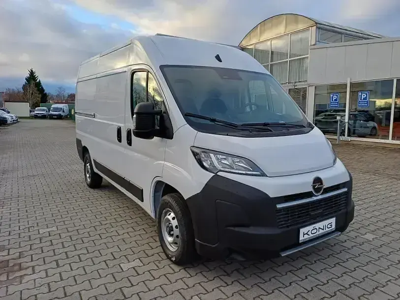 Gebraucht Opel Movano 140 PS (102 kW) 2025 Weiss Van