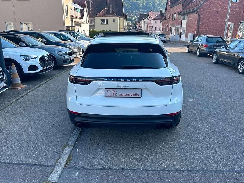 Second-hand Porsche Cayenne Sport 340 CP (250 kW) 2019 Alb SUV