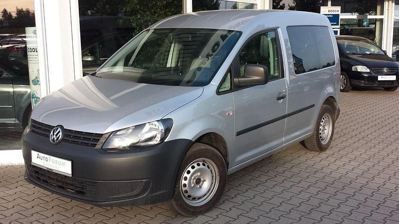 Second-hand VW Caddy 109 CP (80 kW) 2014 Argintiu Monovolum