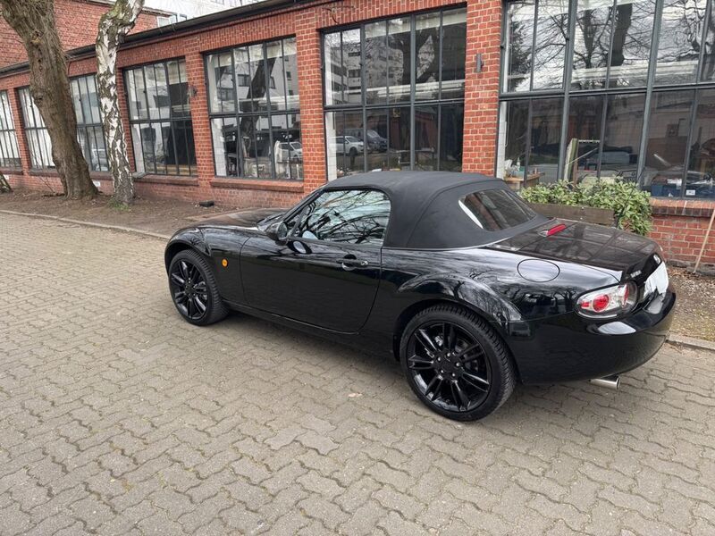 Schwarz Gebraucht 2006 Mazda MX5 Energy Cabrio | 8.500 € (Fairer Preis) - Bild 1/4