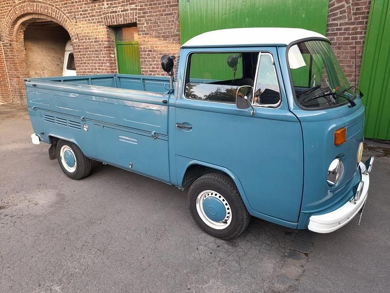 Blau Gebraucht 1979 VW T2 Van | 19.500 € - Bild 1/4