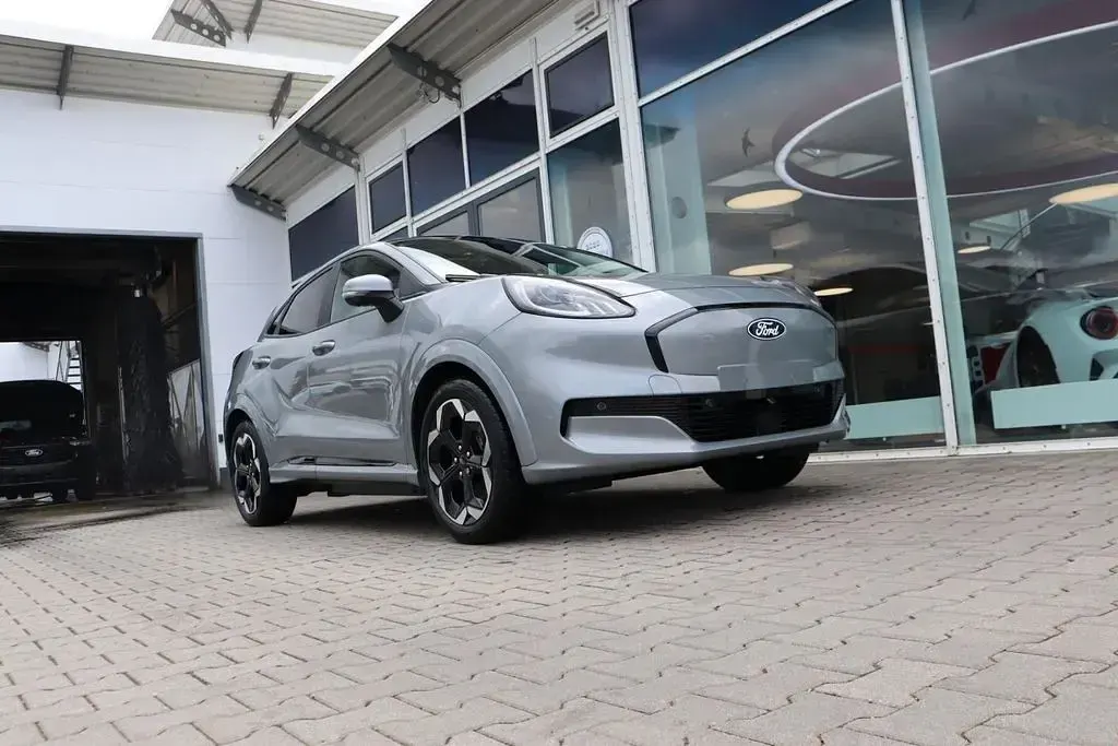 Neu Ford Puma Gen-E Premium 124 kW (169 PS) 2026 Silber SUV