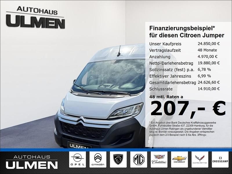 Weiss Gebraucht 2022 Citroën Jumper Start Van / Kleinbus | 23.950 € (Teuer) - Bild 1/4