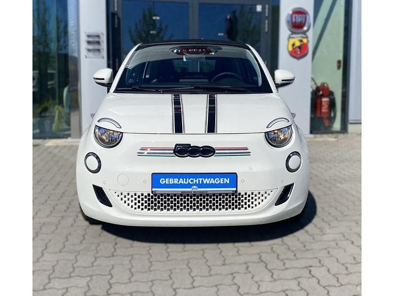 Gebraucht Fiat 500e 86 kW (118 PS) 2023 Weiss Cabrio