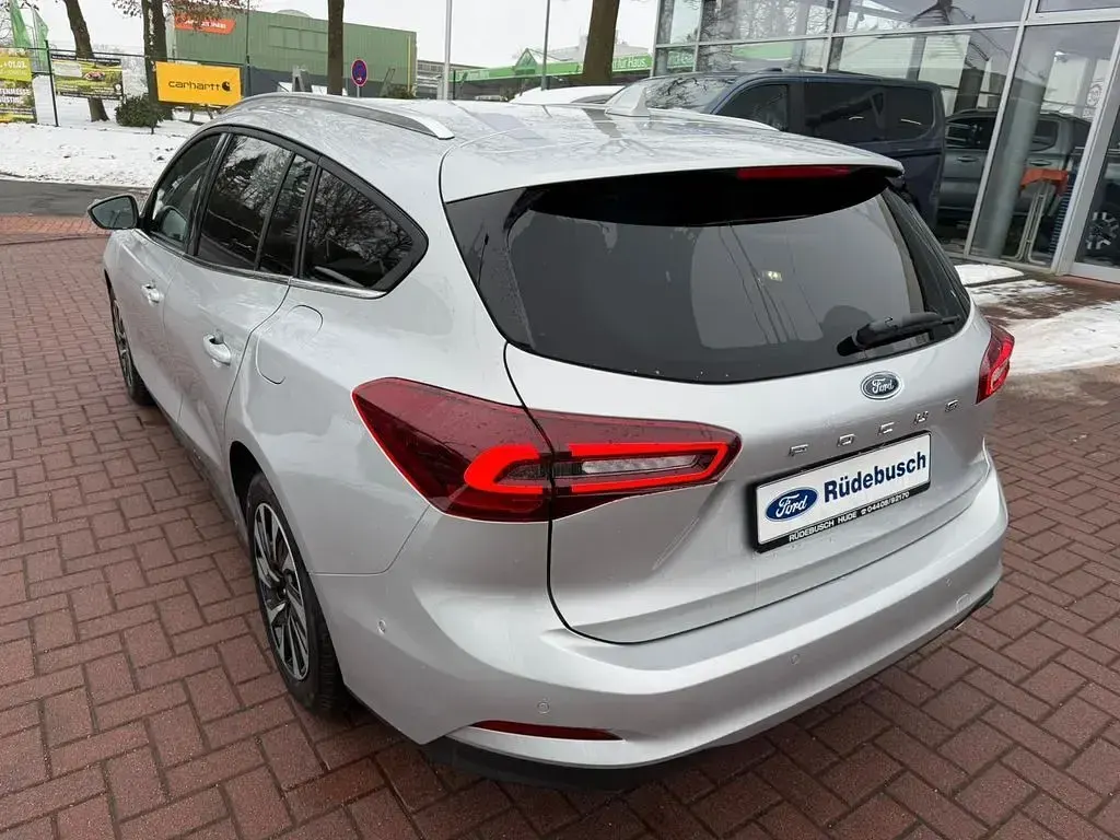 Nuova Ford Focus Titanium 155 CV (114 kW) 2026 Argento Berlina