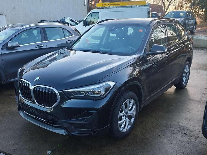 Gebraucht BMW X1 Advantage 150 PS (110 kW) 2019 Black saphire met. SUV