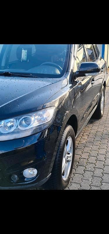 Schwarz Gebraucht 2012 Hyundai Santa Fe SUV | 6.999 € (Fairer Preis) - Bild 1/4