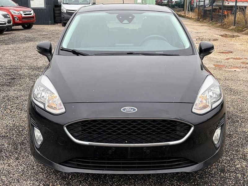 Gebraucht Ford Fiesta Cool & Connect 86 PS (63 kW) 2017 Schwarz Limousine