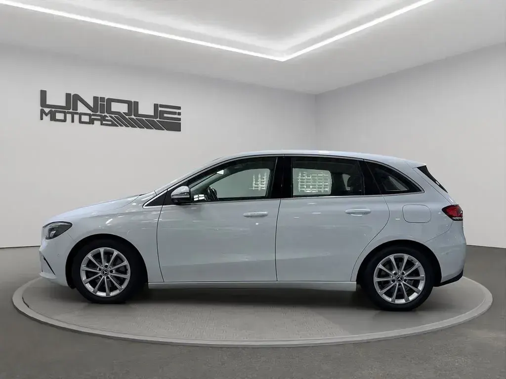 Gebraucht Mercedes B220 190 PS (139 kW) 2020 Silber Kleinwagen