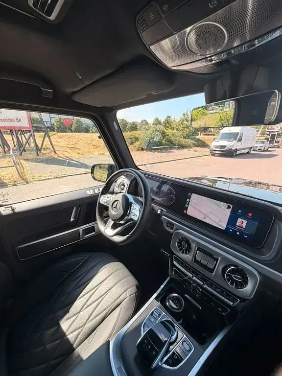Gebraucht Mercedes G400 330 PS (242 kW) 2024 Schwarz SUV