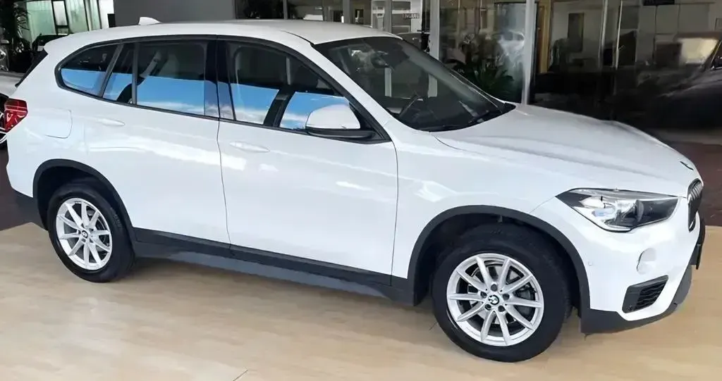 Second-hand BMW X1 Advantage 192 CP (141 kW) 2018 Alb SUV