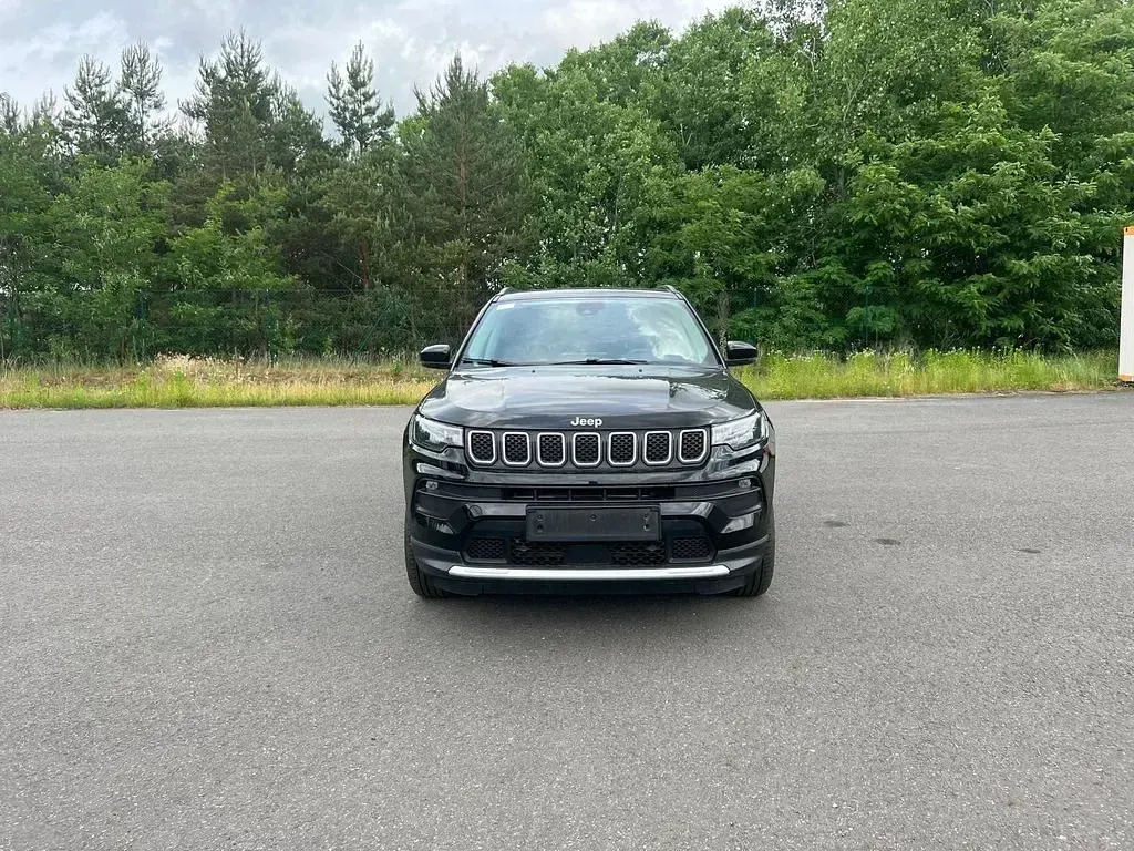 Gebraucht Jeep Compass Limited 190 PS (139 kW) 2022 Schwarz SUV