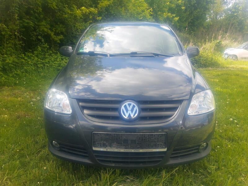 Grau Gebraucht 2009 VW Fox Kleinwagen | 2.222 € (Fairer Preis) - Bild 1/4