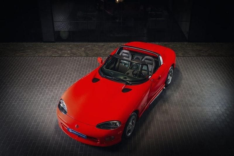 Second-hand Dodge Viper 406 CP (298 kW) 1994 Roșu Cabrio