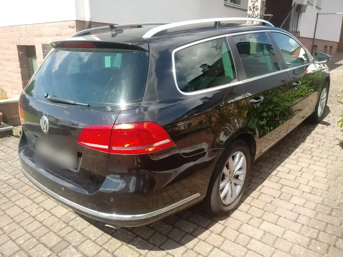Używany VW Passat 177 KM (130 kW) 2014 Czarny Kombi