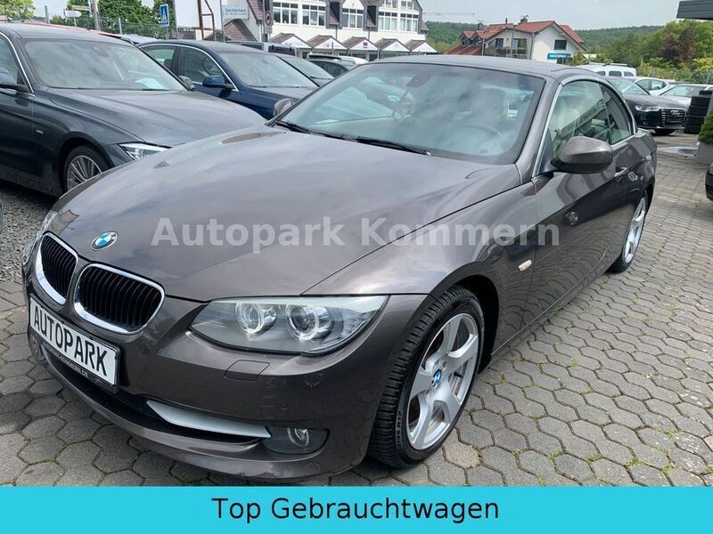 Braun Gebraucht 2011 BMW 320 Cabriolet Comfort Edition Cabrio | 14.999 € (Fairer Preis) - Bild 1/4
