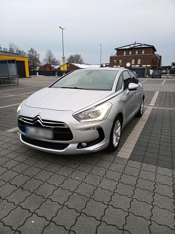 Gebraucht Citroën DS5 200 PS (147 kW) 2014 Silber Kleinwagen