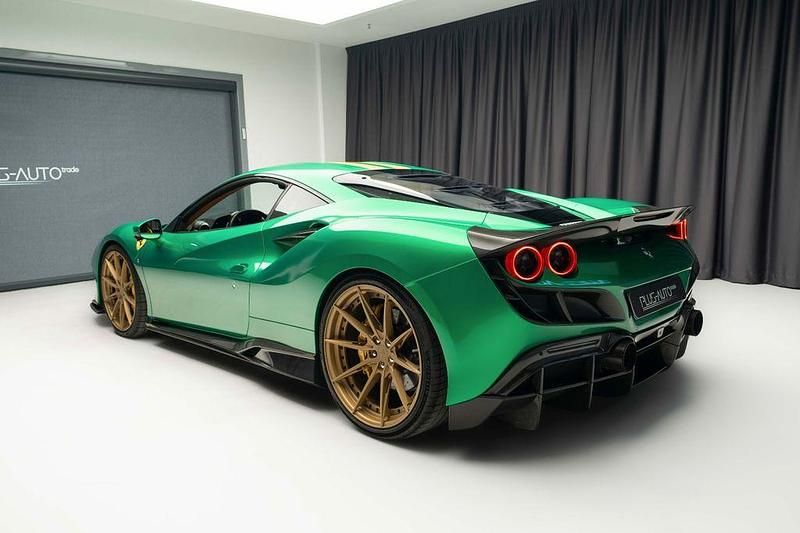 Gebraucht Ferrari F8 721 PS (530 kW) 2021 Grün