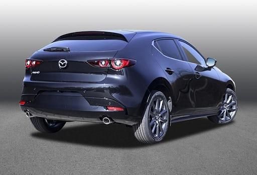 Neu Mazda 3 Exclusive-Line 140 PS (102 kW) 2025 Jet black Limousine