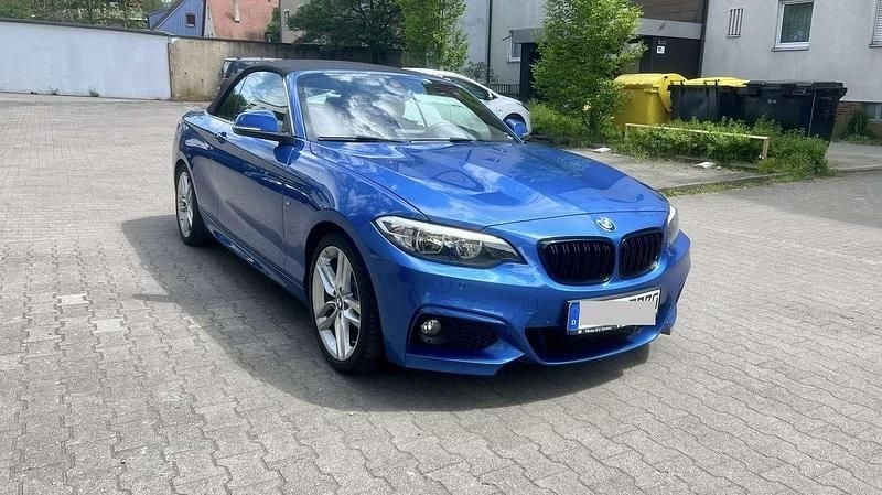 Blau Gebraucht 2017 BMW 230 M Sport Cabrio | 23.700 € (Guter Preis) - Bild 1/4