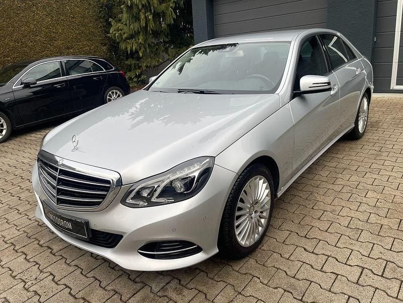 Gebraucht Mercedes E250 Elegance 211 PS (155 kW) 2014 Silber Limousine