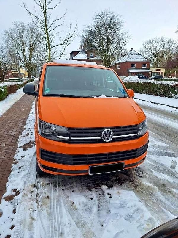 Gebraucht VW T6 102 PS (75 kW) 2017 Orange Van