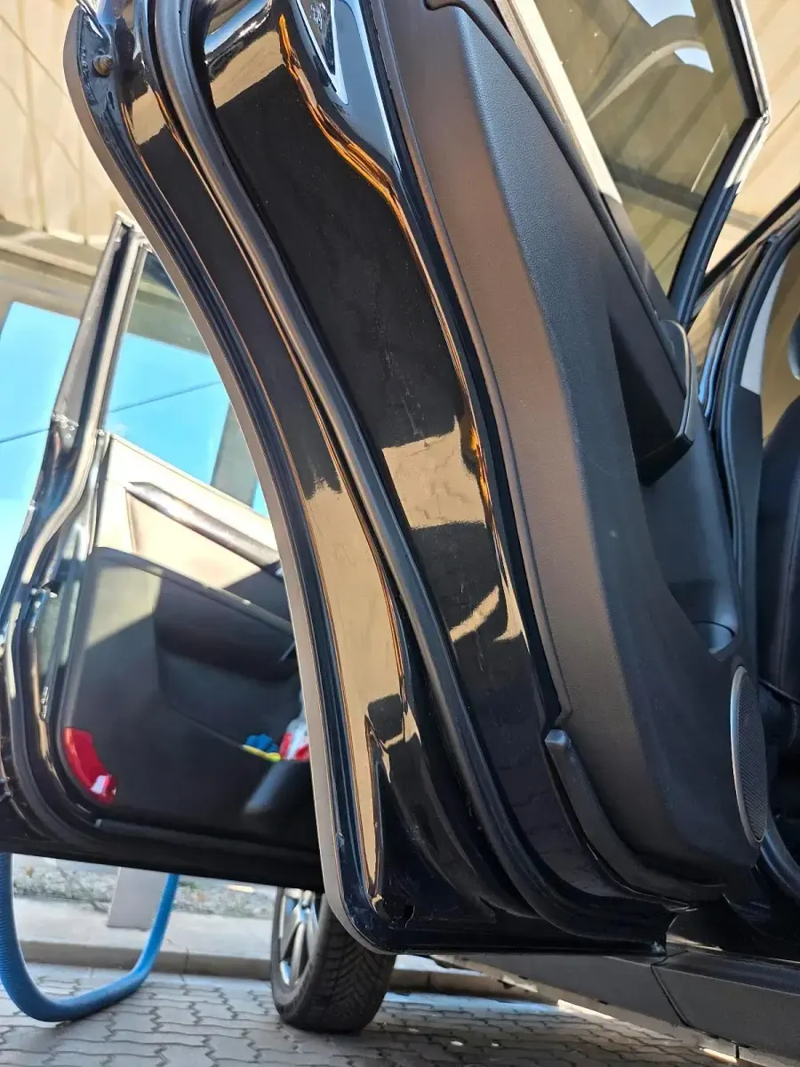 Używany Chevrolet Captiva 184 KM (135 kW) 2012 Czarny SUV