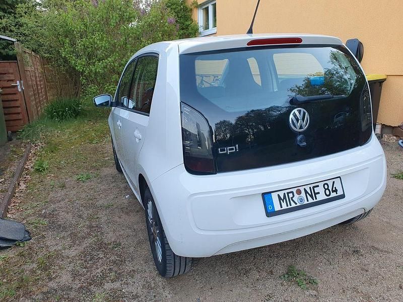 Second-hand VW up! Cup 60 CP (44 kW) 2015 Alb Hatchback