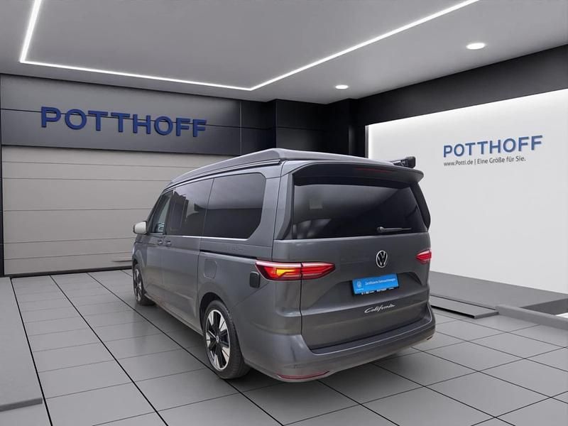 Gebraucht VW T7 Beach 204 PS (150 kW) 2025 Indiumgrau metallic Van