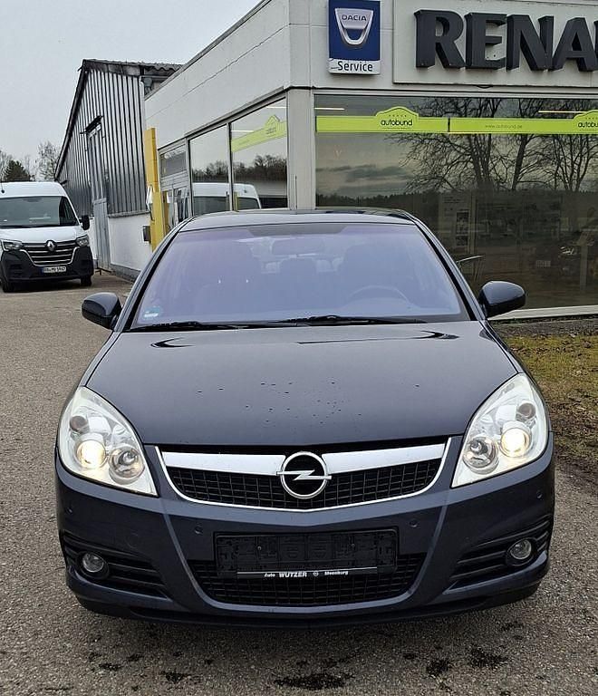 Gebraucht Opel Vectra Edition+ 140 PS (102 kW) 2008 Blau Limousine