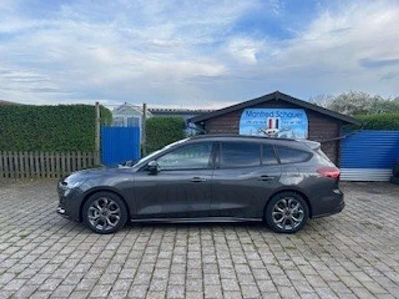 Neu Ford Focus ST-Line X 155 PS (114 kW) 2025 Magneticgrau Kombi